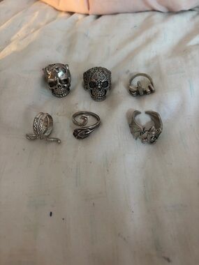 Sterling Tone Skull & Gothic Mixed Ring Set -6 Pieces